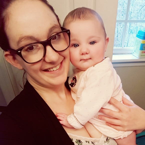 Meet your Posher, Maggie - Picture 2 of 2